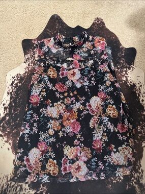 Black Floral Mock Neck Sleeveless Top